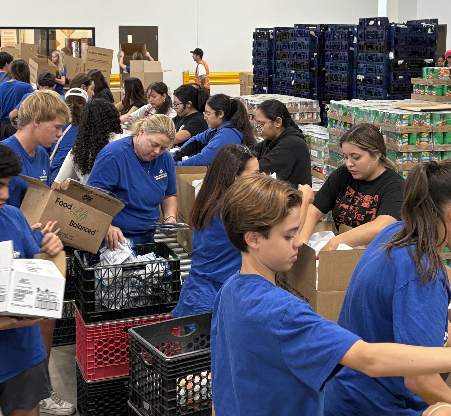 cortez hs volunteer.jpg