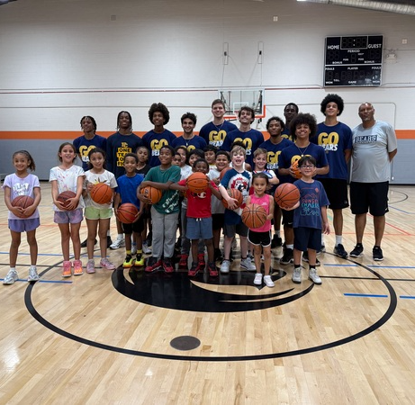 Phoenix College Men's Basketball team and Jr. Suns group photo.jpg
