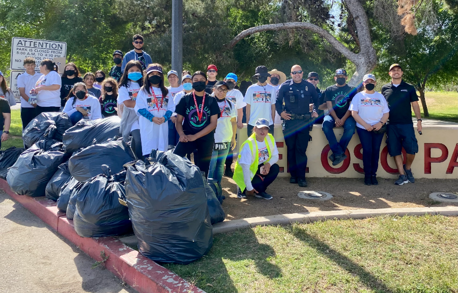 Earth Day Clean-up at El Oso Park
